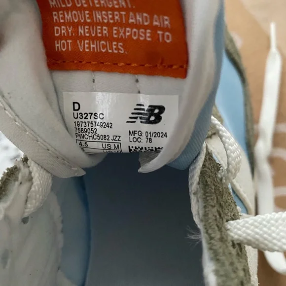 ❤️Sold❤️ New Balance Unisex 327 Dark Olivine Chrome Blue Sneakers - Picture 9 of 9